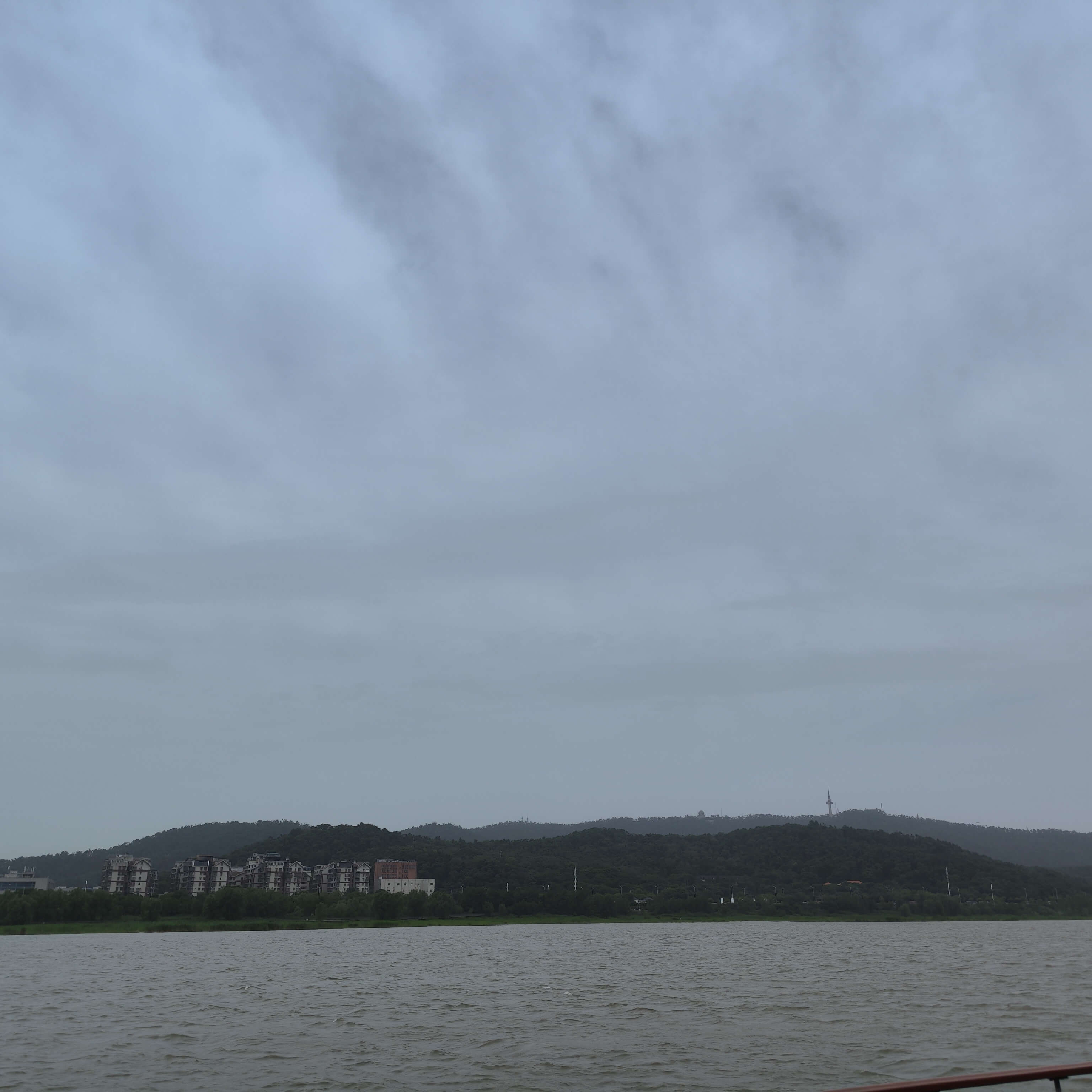 湘江边上
